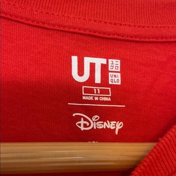 NWOT Uniqlo Disney Mickey Mouse Kids Tshirt - Picture 3 of 5